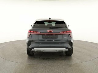 2026 Audi Q3 Sportback TFSI III (FJ), серый, 6750000 рублей, вид 5