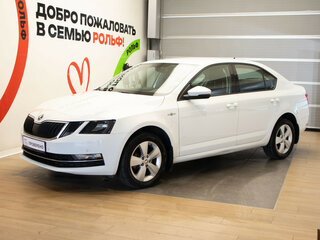 2019 Skoda Octavia III (A7) Рестайлинг, белый, 1874000 рублей, вид 1