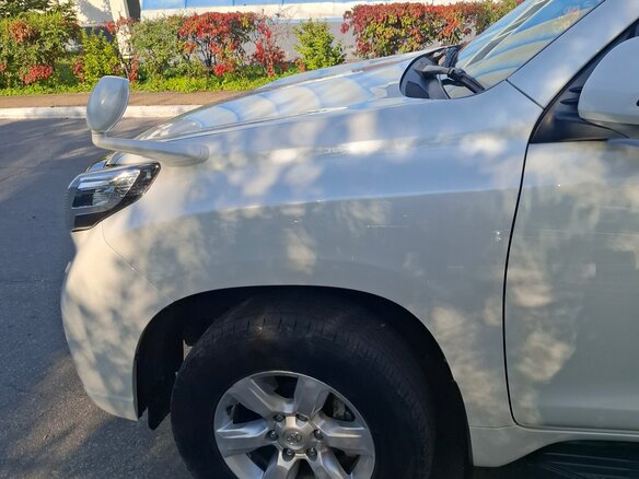 2017 Toyota Land Cruiser Prado 150 Series Рестайлинг 1, белый, 4000000 рублей - вид 19