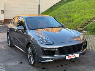 2017 Porsche Cayenne GTS II Рестайлинг (958), серый, 6500000 рублей, вид 4