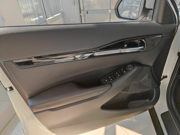2020 Kia Seltos I, белый - вид 13