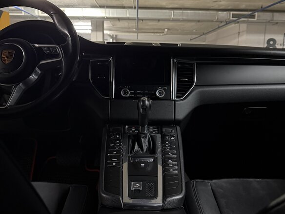 2018 Porsche Macan I, белый, 4150000 рублей - вид 12