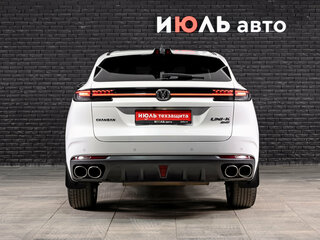 2024 Changan UNI-K, белый, 3200000 рублей, вид 5