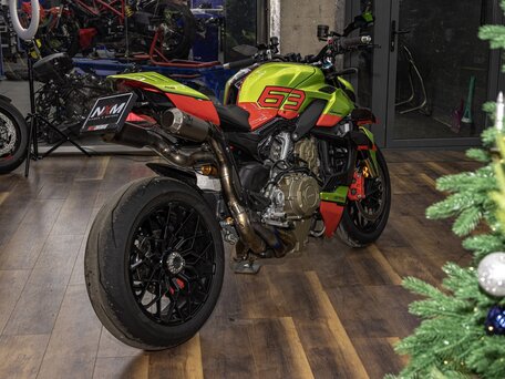 2023 Ducati Streetfighter V4, зелёный, 6190000 рублей, вид 4