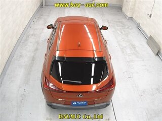 2022 Lexus UX 200 I, оранжевый, 2650000 рублей, вид 3