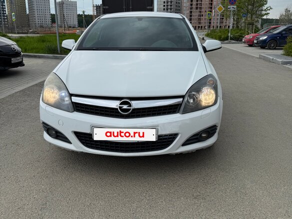2009 Opel Astra GTC H Рестайлинг, белый, 335000 рублей - вид 6