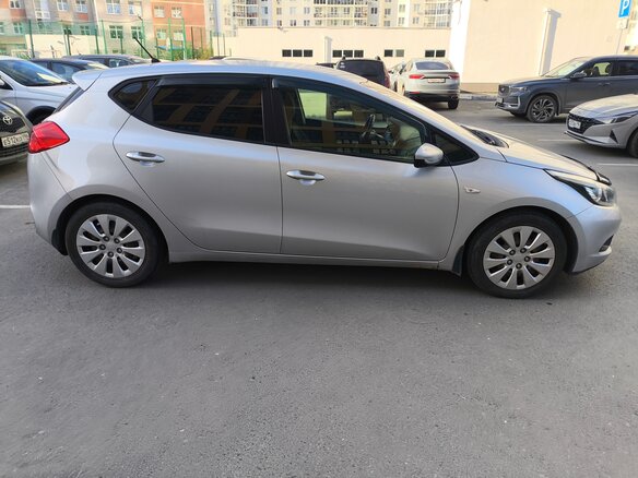 2014 Kia Ceed II, серебристый, 1250000 рублей - вид 1