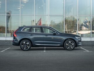 2026 Volvo XC60 II Рестайлинг 3, серый, 7089000 рублей, вид 5