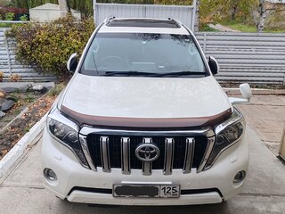 2014 Toyota Land Cruiser Prado 4-speed 150 Series Рестайлинг 1, белый, 3340000 рублей, вид 1