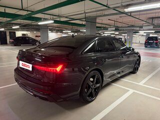 2018 Audi A6 55 TFSI V (C8), чёрный, 4000000 рублей, вид 3