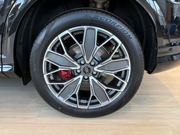 2026 Audi Q5 L III (GU), чёрный, 6395000 рублей - вид 33