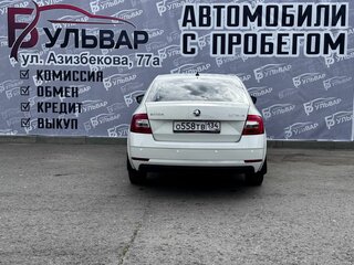 2019 Skoda Octavia III (A7) Рестайлинг, белый, 1350000 рублей, вид 5