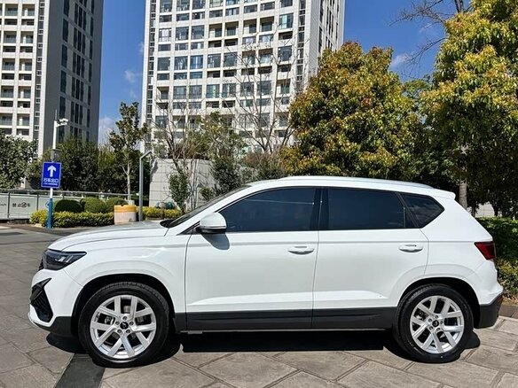 2023 Jetta VS5 I Рестайлинг, белый - вид 4