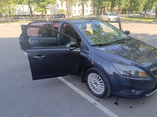 2010 Ford Focus II Рестайлинг, серый, 450000 рублей, вид 1