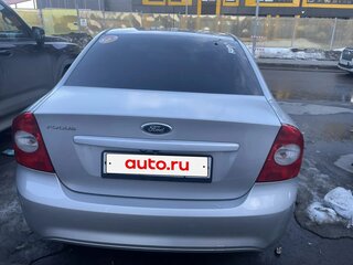 2009 Ford Focus II Рестайлинг, серебристый, 570000 рублей, вид 5