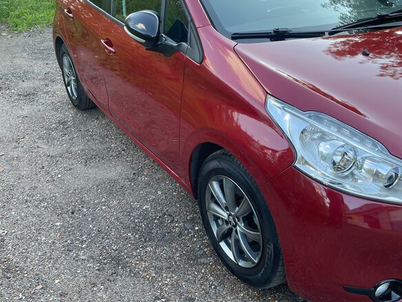 2013 Peugeot 208 I, красный, 890000 рублей - вид 6