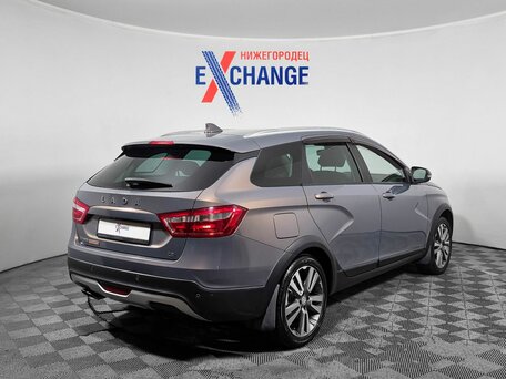 2018 Lada (ВАЗ) Vesta SW Cross I, серый, 935000 рублей, вид 5