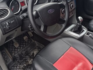 2010 Ford Focus II Рестайлинг, чёрный, 520000 рублей, вид 5