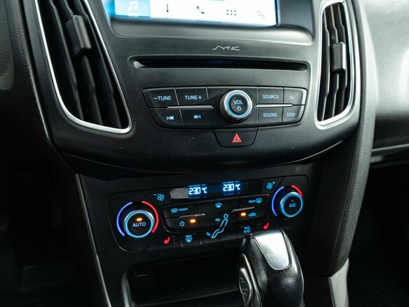 2019 Ford Focus III Рестайлинг, серый, 1015000 рублей - вид 12