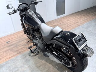 2021 Harley-Davidson Low Rider, чёрный, 1899000 рублей, вид 5