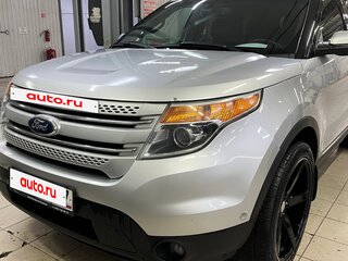 2011 Ford Explorer V, серебристый, 1700000 рублей, вид 4