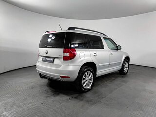 2015 Skoda Yeti I Рестайлинг, бежевый, 1100500 рублей, вид 5