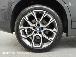 2022 BMW X1 18d xDrive II (F48) Рестайлинг, серый, 2302020 рублей, вид 5