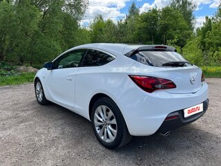 2012 Opel Astra GTC J Рестайлинг, белый, 730000 рублей, вид 4