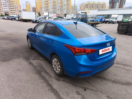 2017 Hyundai Solaris II, синий, 1100000 рублей, вид 5