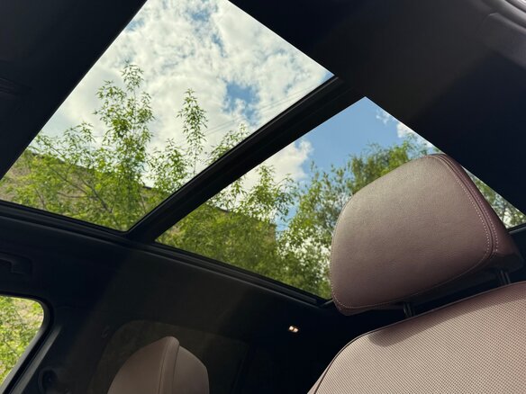 2021 BMW X5 40i IV (G05/G18), чёрный, 7600000 рублей - вид 17