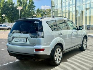 2011 Mitsubishi Outlander II Рестайлинг, серебристый, 1075000 рублей, вид 5