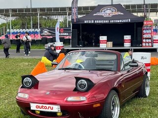 1990 Mazda Roadster I (NA), красный, 2050000 рублей, вид 1