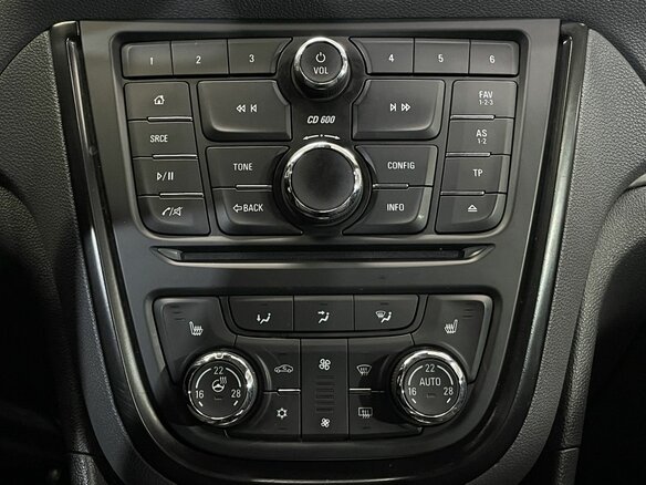 2014 Opel Mokka I, белый, 919000 рублей - вид 13