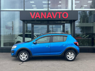 2017 Renault Sandero Stepway II, синий, 1070000 рублей, вид 4