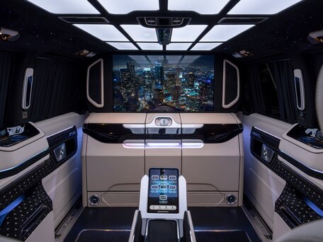 2025 Mercedes-Benz V-Класс Extra Long 300 d экстра длинный III (W447) Рестайлинг 2, чёрный, 42600000 рублей, вид 1