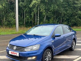 2019 Volkswagen Polo V Рестайлинг, синий, 929000 рублей, вид 2