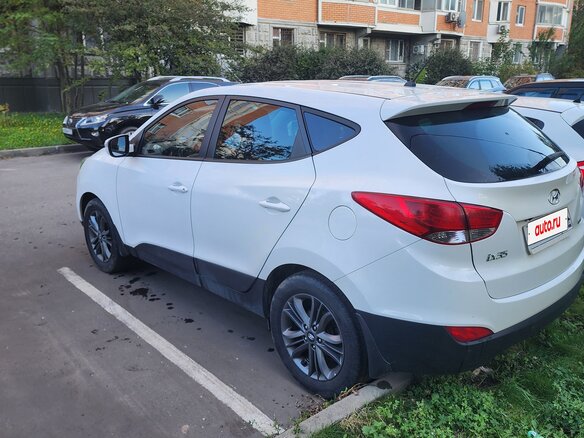 2014 Hyundai ix35 I Рестайлинг, белый, 1150000 рублей - вид 5