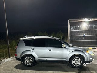 2007 Mitsubishi Outlander II, серебристый, 1000000 рублей, вид 1