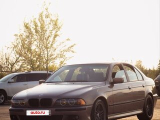 1998 BMW 5 серии 525d IV (E39), серебристый, 1000000 рублей, вид 2