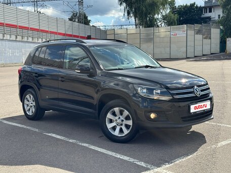 2013 Volkswagen Tiguan I Рестайлинг, чёрный, 1290000 рублей, вид 2