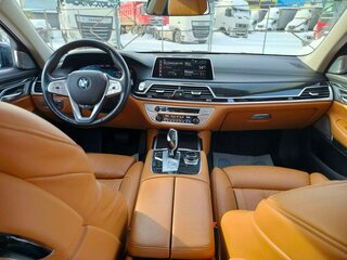 2021 BMW 7 серии Long 740Li xDrive VI (G11/G12) Рестайлинг, чёрный, 6340000 рублей, вид 5