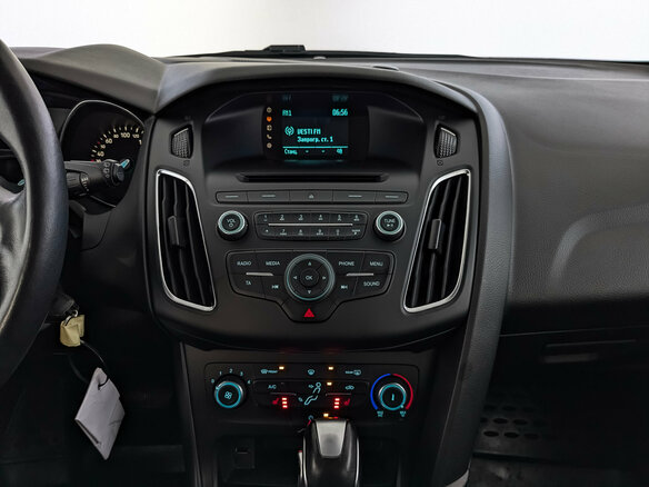 2018 Ford Focus III Рестайлинг, белый, 1250000 рублей - вид 16