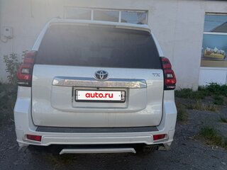 2018 Toyota Land Cruiser Prado 150 Series Рестайлинг 2, белый, 5800000 рублей, вид 1