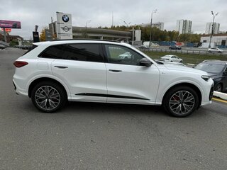 2026 Audi Q5 L III (GU), белый, 6700000 рублей, вид 3