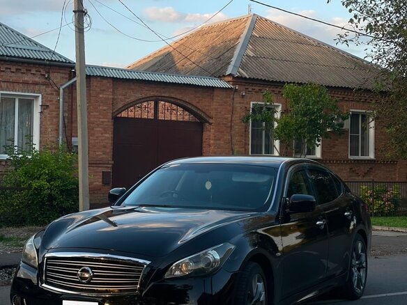 2010 Nissan Fuga II, чёрный, 750000 рублей