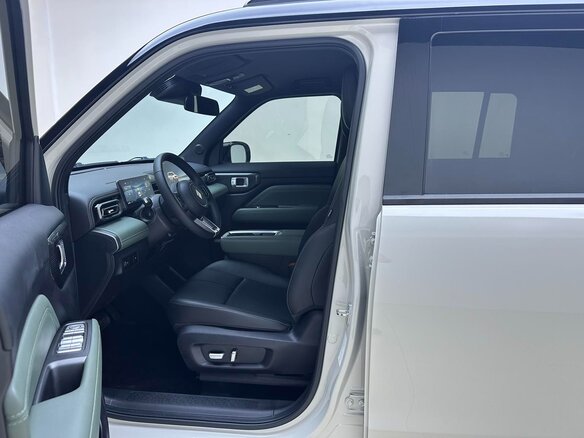 2026 Baojun Yep Plus, бежевый, 1449000 рублей - вид 10