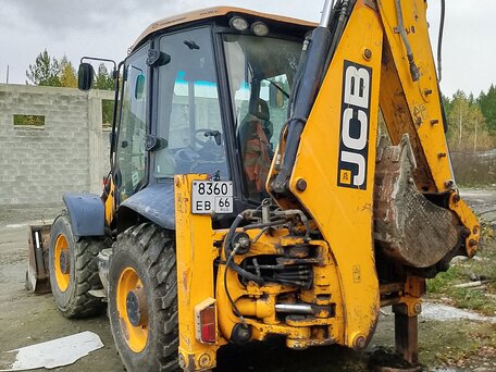 2011 JCB 3CX, жёлтый, 6000000 рублей, вид 2