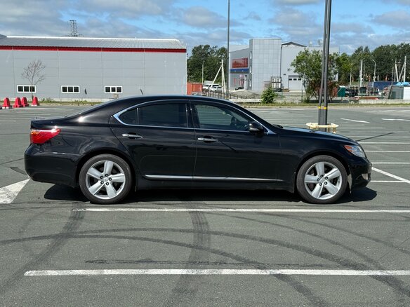 2010 Lexus LS 460 IV Рестайлинг, чёрный, 1750000 рублей - вид 8