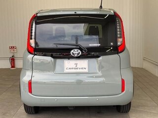 2023 Toyota Sienta III, серый, 1220000 рублей, вид 4