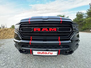 2021 Ram 1500 Crew Cab V, чёрный, 5750000 рублей, вид 4